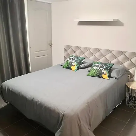Appartamento Avec Piscine Dans Joli Village